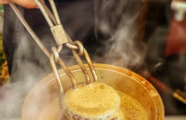 Tandoori Karak Delight: Visit Qatar's Most Popular Tea Shop Now!